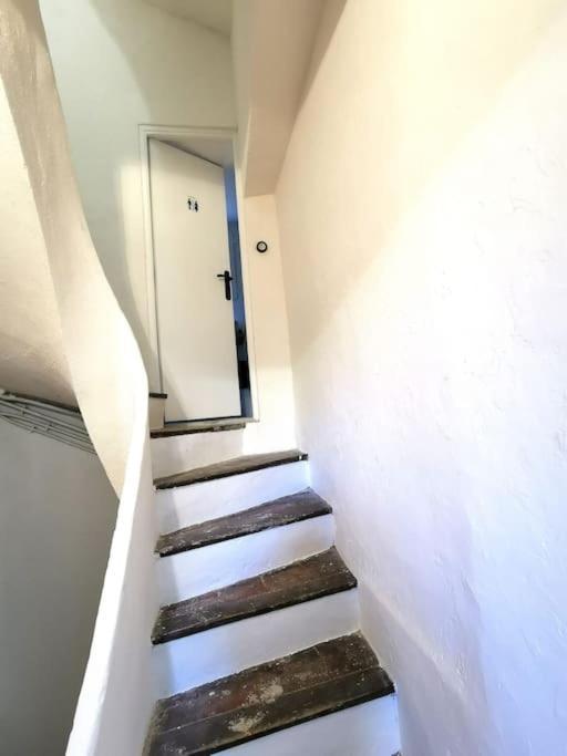 Charmant T2 atypique, rénové, confortable Béziers Extérieur photo